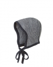 Disana knitted hood