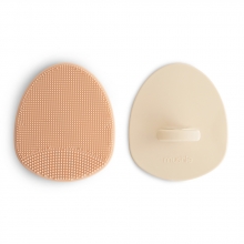 Mushie Silikon Milchschorf- / Kopfhautbürste, 2er Pack, Blush/Shifting Sand